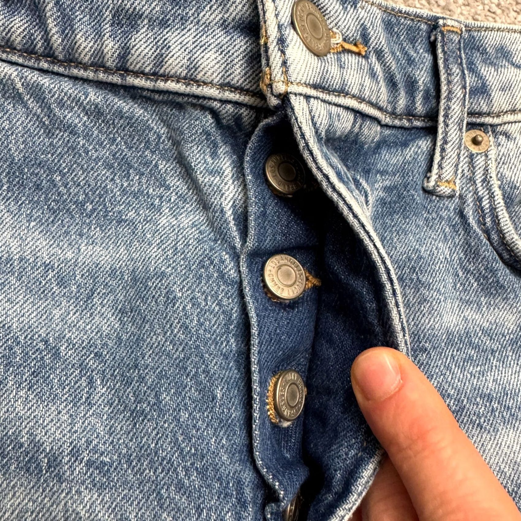 Lucky Brand Lucky Brand Drew Mom High Rise Taper Distressed Button Fly Denim Jeans Womens 10 Blue 90s City Classic Streetwear Mens Size 32" / US 10 / IT 46 - 3 Thumbnail