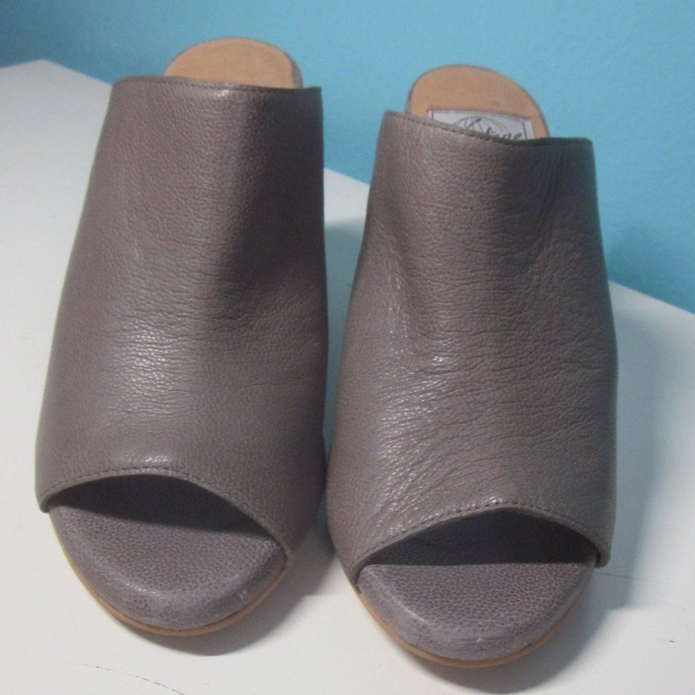 Jeffrey Campbell Vintage by Jeffery Campbell Leather Slides Size 7 Size US 7 / IT 37 - 2 Thumbnail