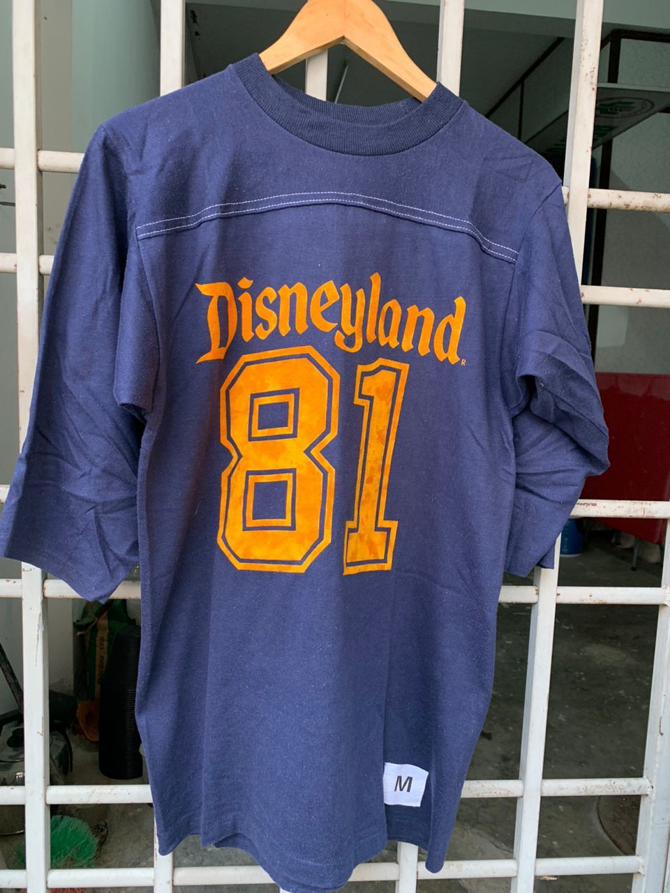 Disney × Vintage Disneyland Size US M / EU 48-50 / 2 - 1 Thumbnail