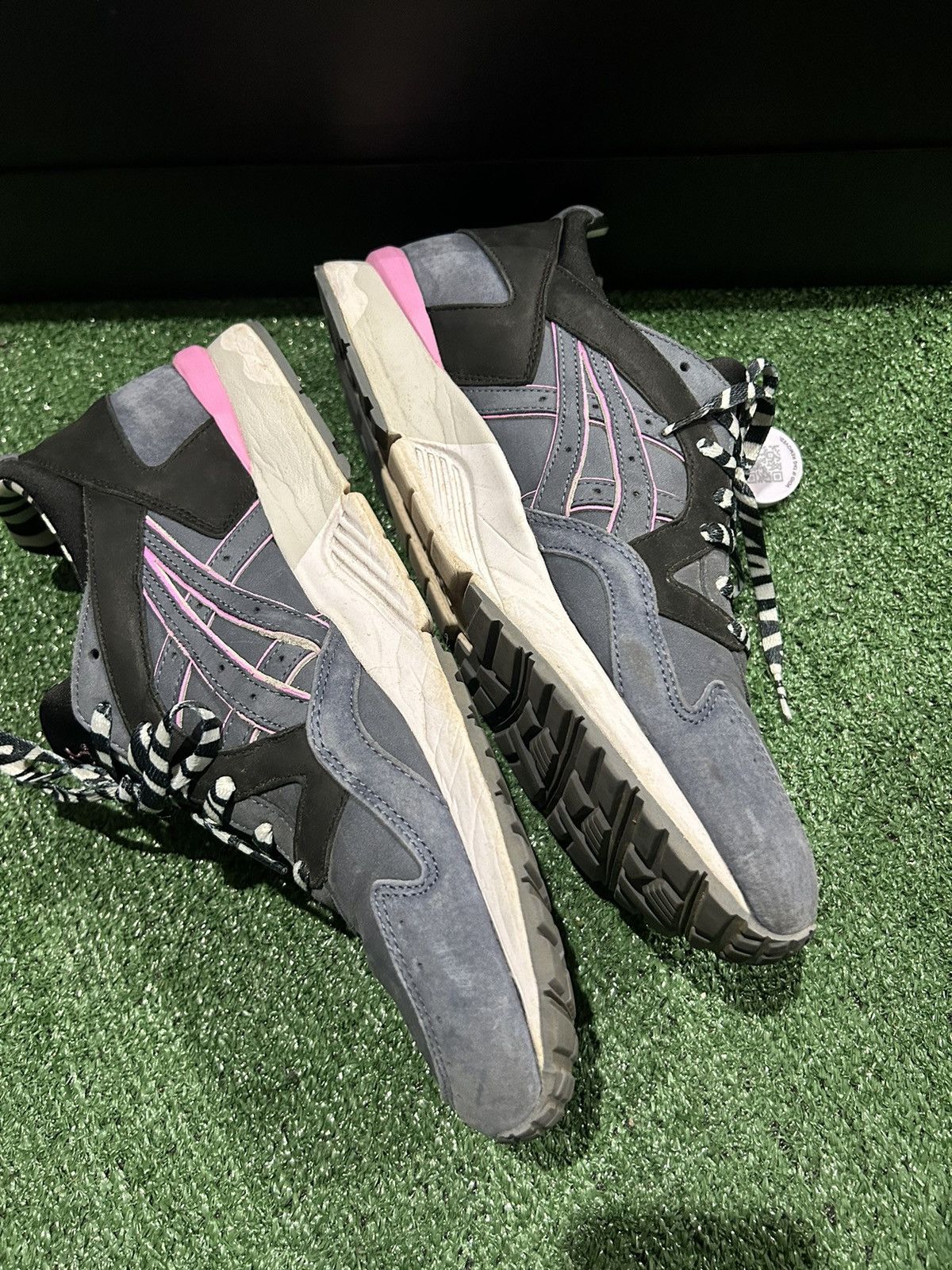 Asics × Extra Butter Asics x extra butter gel lyte v karaoke 13 Size US 13 / EU 46 - 3 Thumbnail