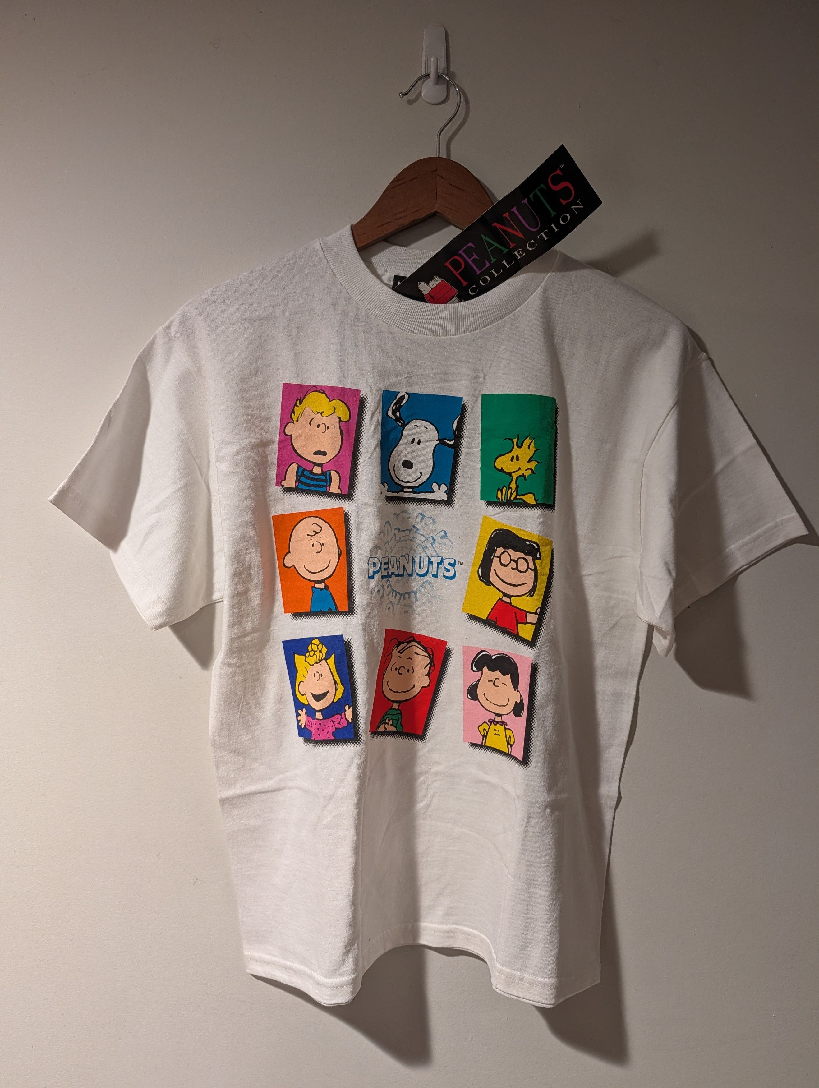 Peanuts Vintage Peanuts Snoopy T-Shirt Womans Charlie Brown Wood Size L / US 10 / IT 46 - 1 Thumbnail
