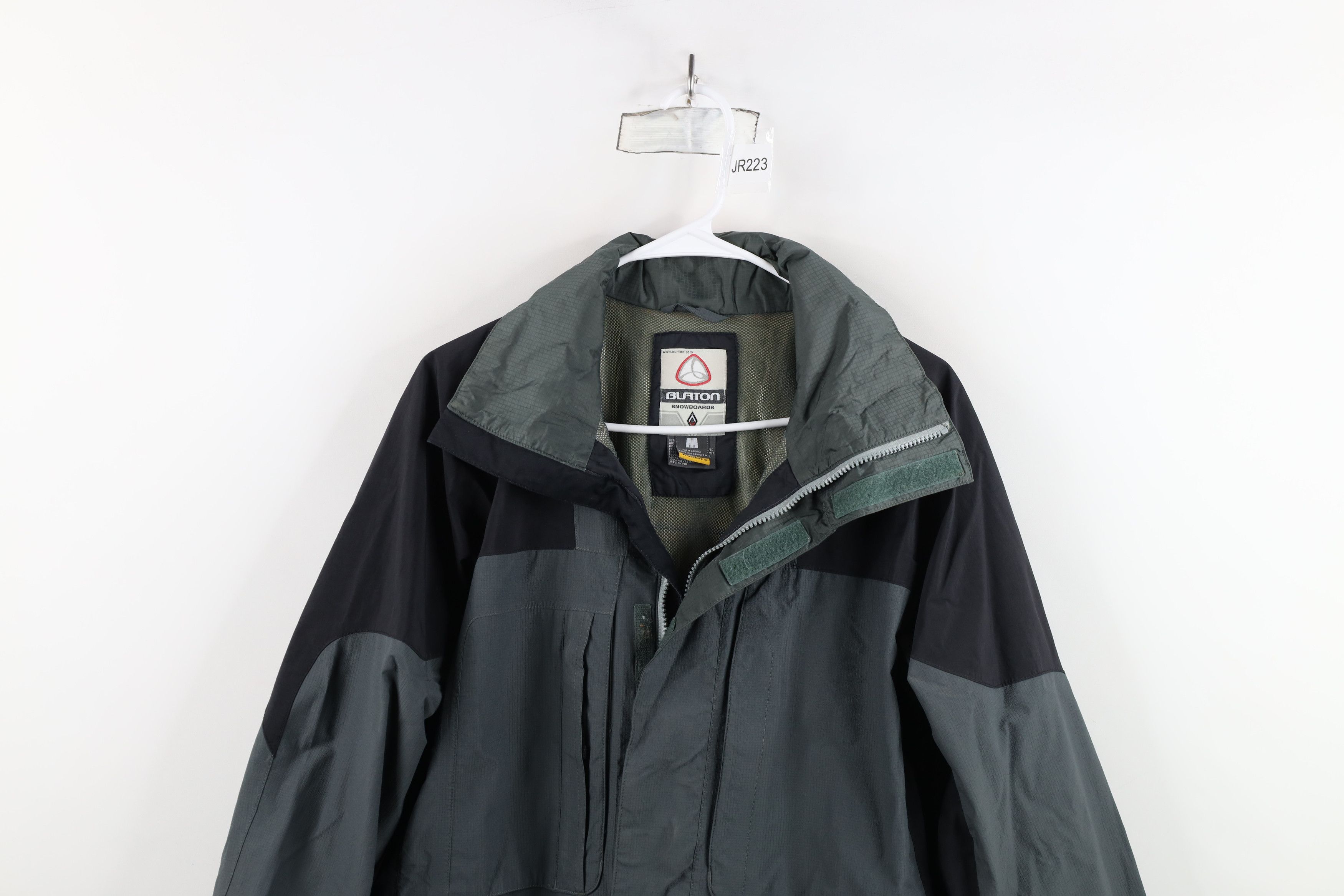 Burton × Vintage Vintage Burton Snowboards AK Snowboard Ski Jacket Gray Size M / US 6-8 / IT 42-44 - 2 Thumbnail