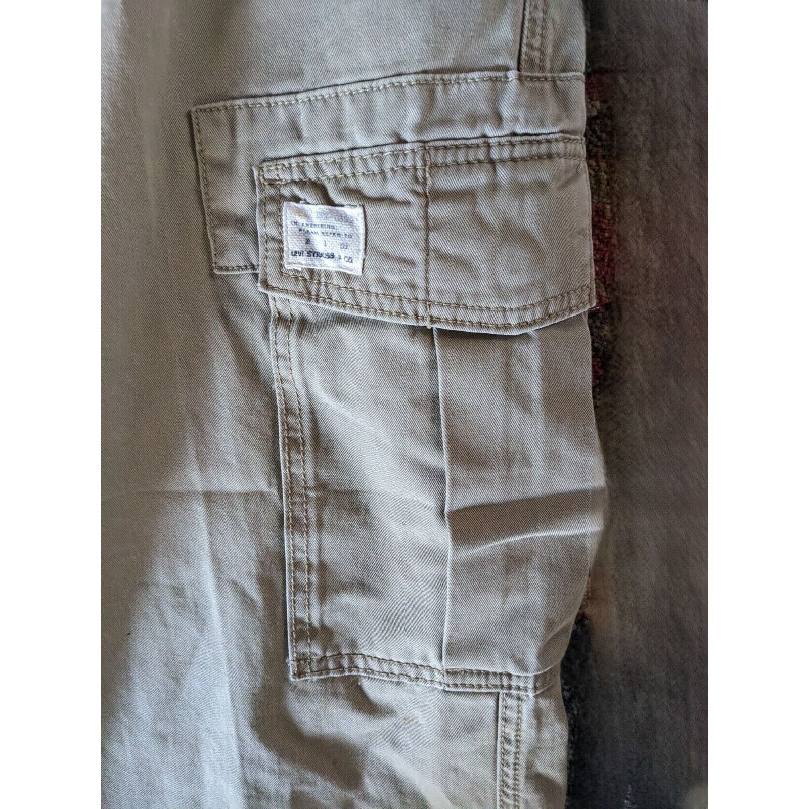 Levi's Vintage Levi's Pants Men's 36x32 Cargo Straight Grunge Y2K Size US 36 / EU 52 - 9 Thumbnail