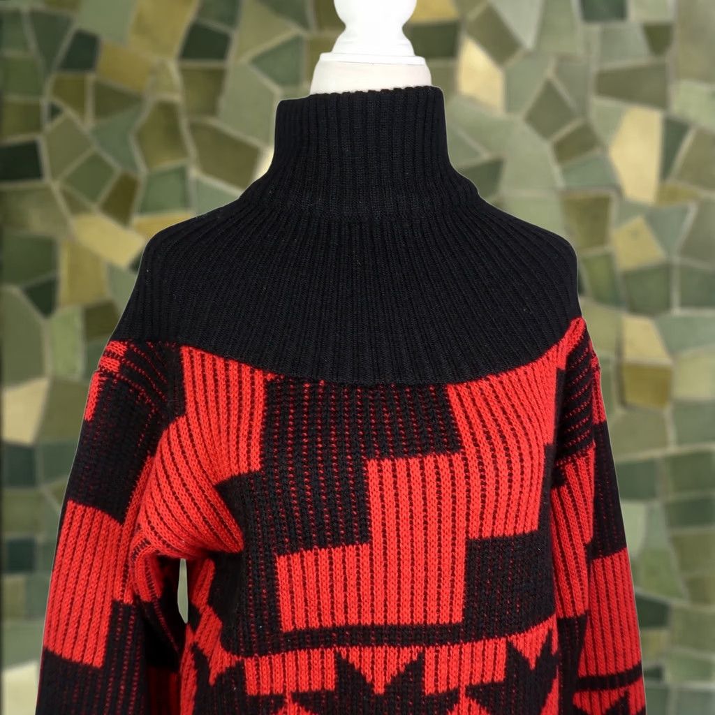 Obermeyer VINTAGE Obermeyer Black and Red Geometric Wool Turtleneck Sweater M Women Long Sleeve Pullover 90s Size M / US 6-8 / IT 42-44 - 1 Thumbnail