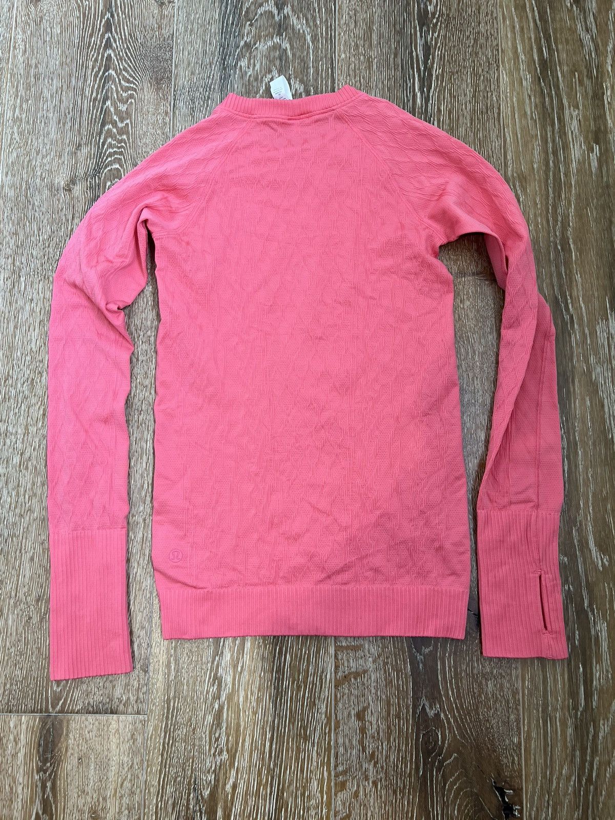 Lululemon Womens lululemon tech top Size XS / US 0-2 / IT 36-38 - 2 Thumbnail