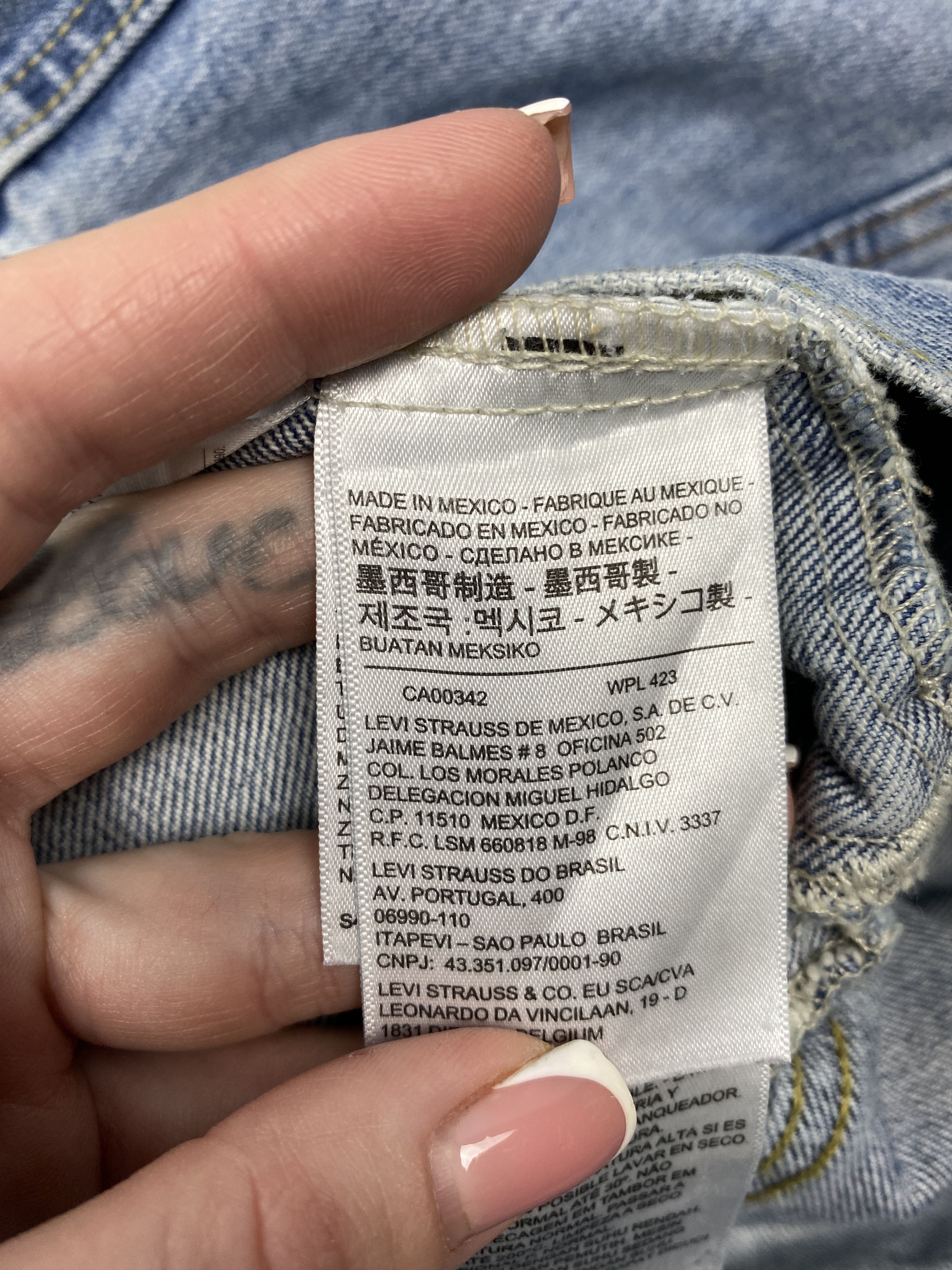 Levi's Levi's Vintage Mens Denim Jacket Size US L / EU 52-54 / 3 - 6 Thumbnail