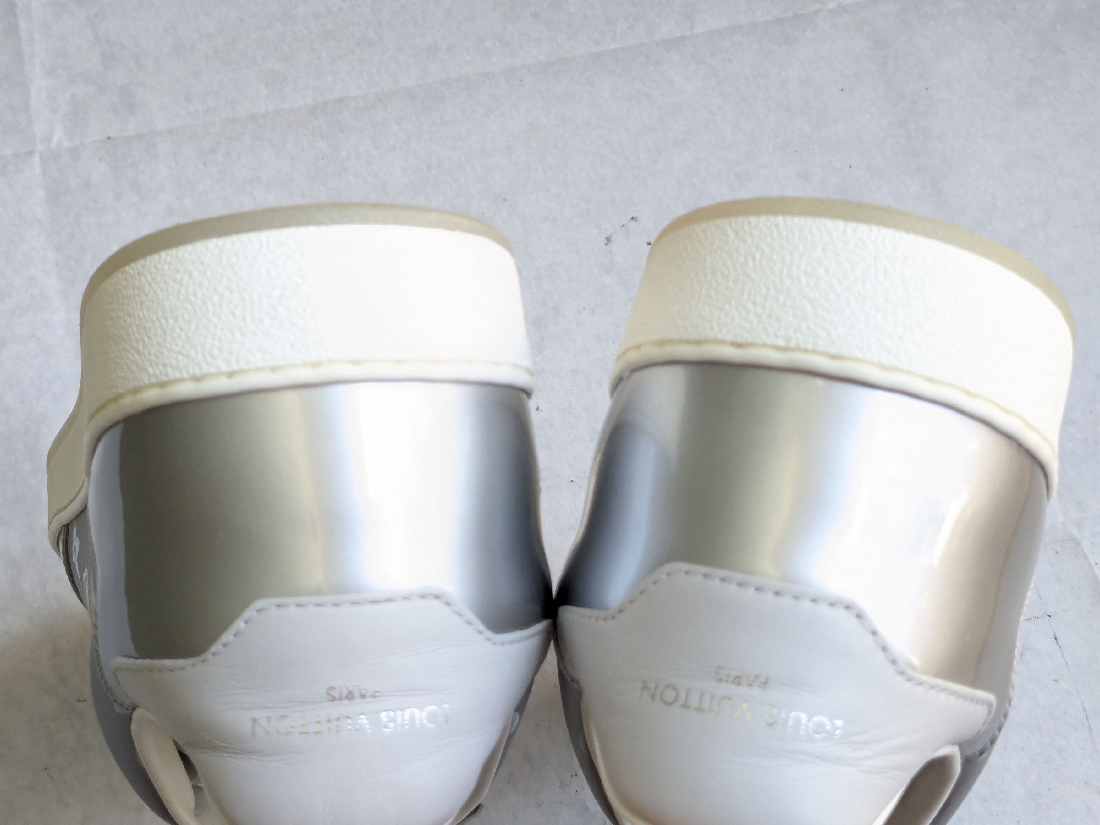 Louis Vuitton Louis Vuitton Monogram Sneakers Silver 10.5 Leather Size US 10.5 / EU 43-44 - 20 Thumbnail