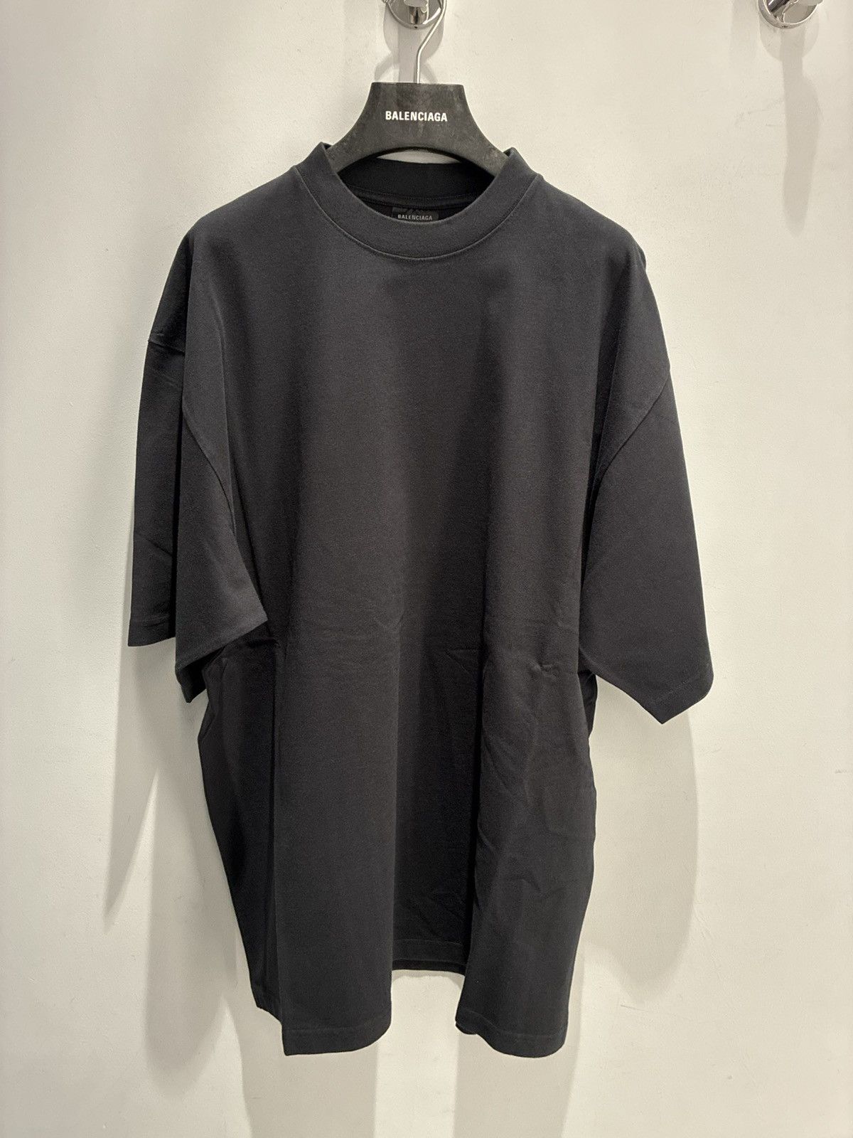 Balenciaga Balenciaga Arabic Logo T shirt Size US M / EU 48-50 / 2 - 2 Thumbnail