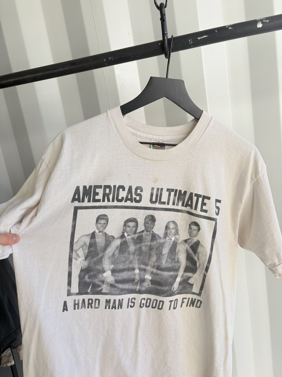 Vintage Vintage Hard Man Shirt Faded Distressed Grunge Band BDSM Size US XL / EU 56 / 4 - 1 Thumbnail
