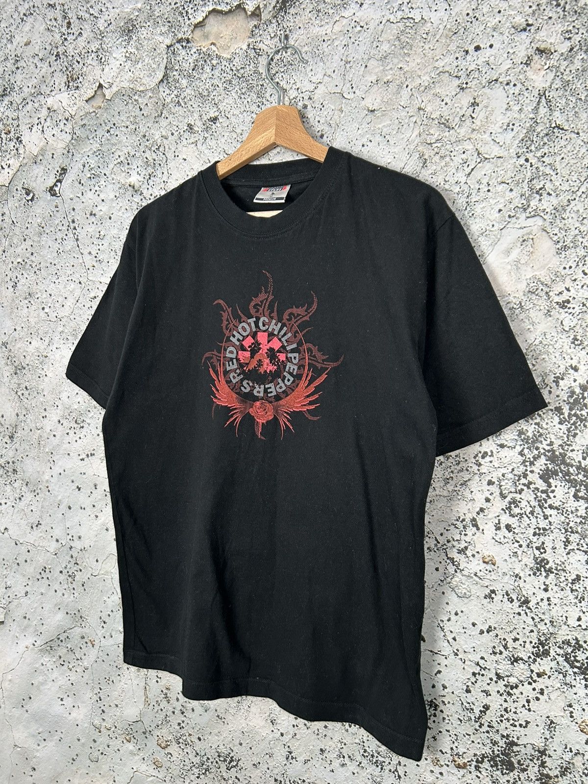 Band Tees Vintage RHCP Red Hot Chili Peppers Rock Band Tee Size US M / EU 48-50 / 2 - 2 Thumbnail