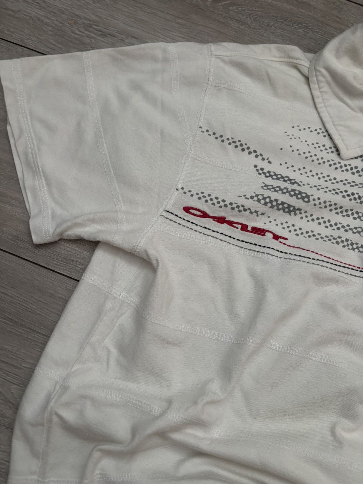 Oakley Vintage Oakley Software Polo Y2K Shirt Size M Size US M / EU 48-50 / 2 - 2 Thumbnail