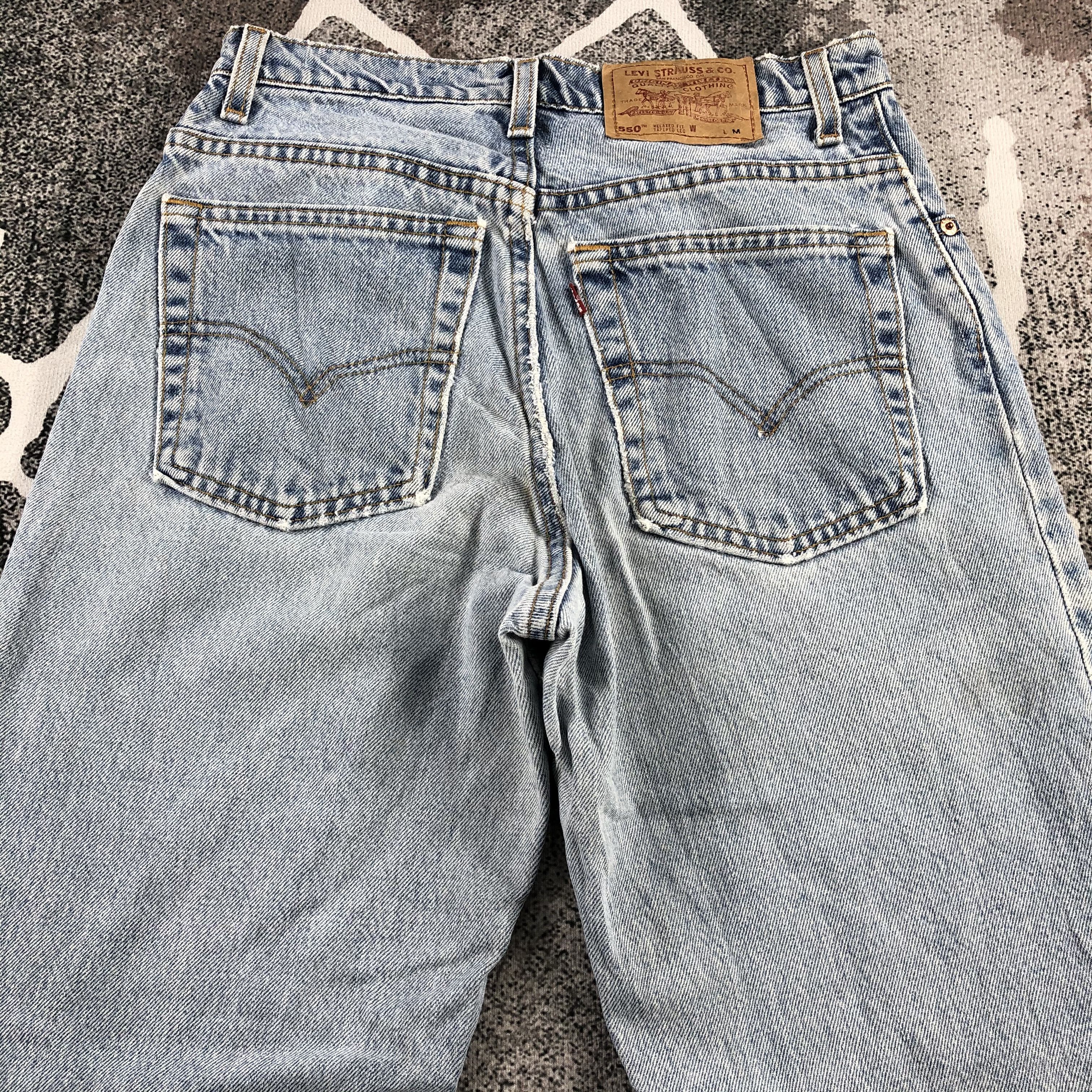 Levi's Vintage 90s Levis 550 Jeans Medium Wash Denim KJ846 Size US 29 - 4 Thumbnail