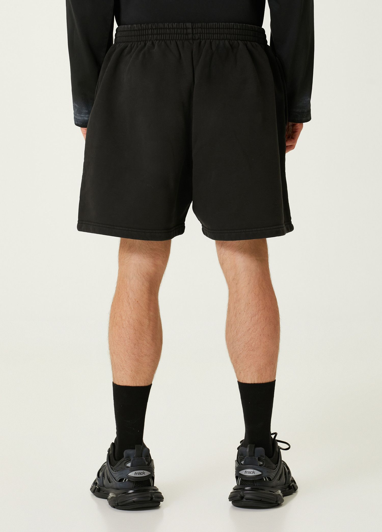 Balenciaga BALENCIAGA black jersey cotton logo sweat shorts Large q Size US 32 / EU 48 - 3 Thumbnail