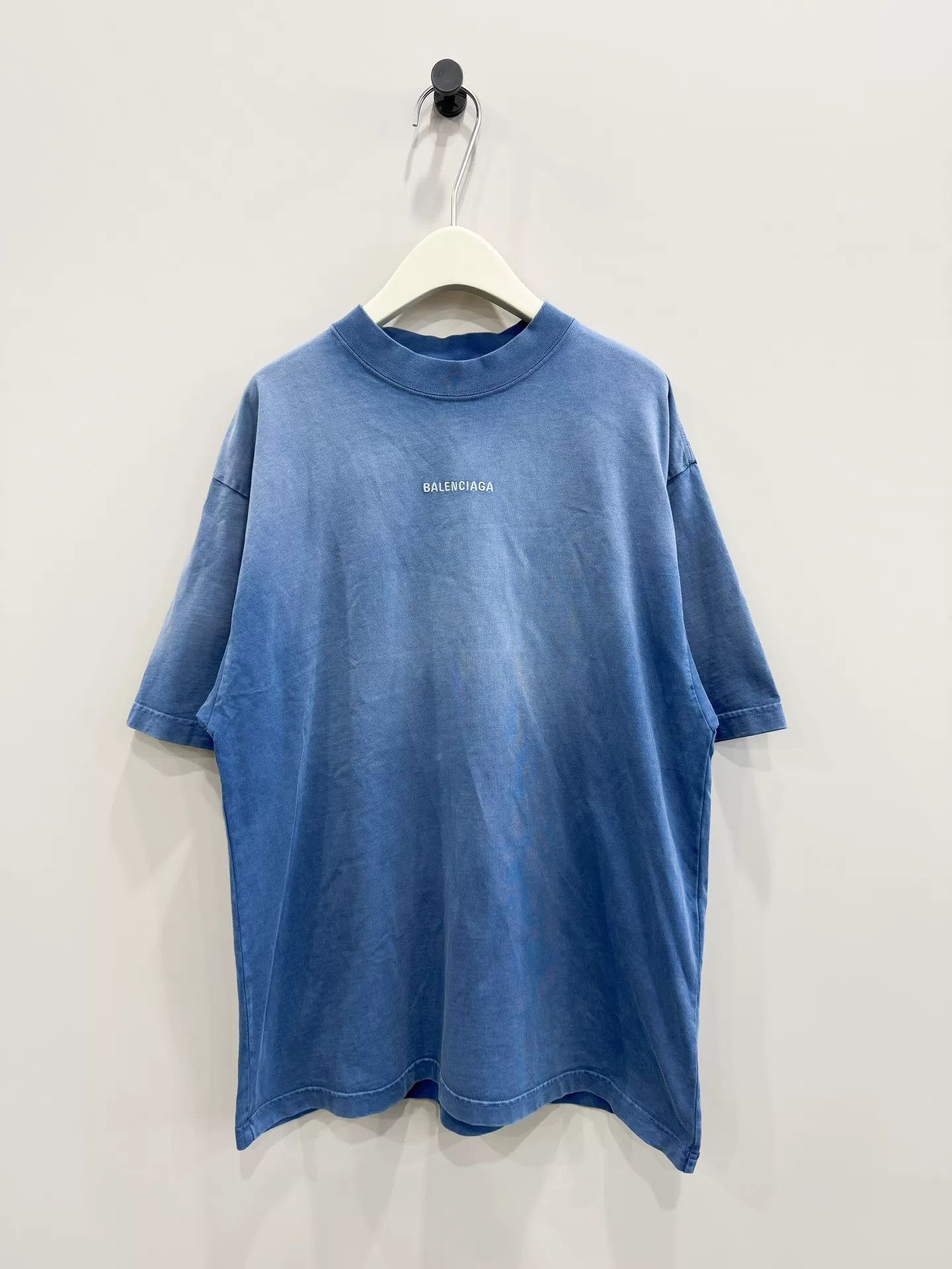 Balenciaga Balenciaga Gradient Logo Short Sleeve T-Shirt Size S / US 4 / IT 40 - 1 Thumbnail
