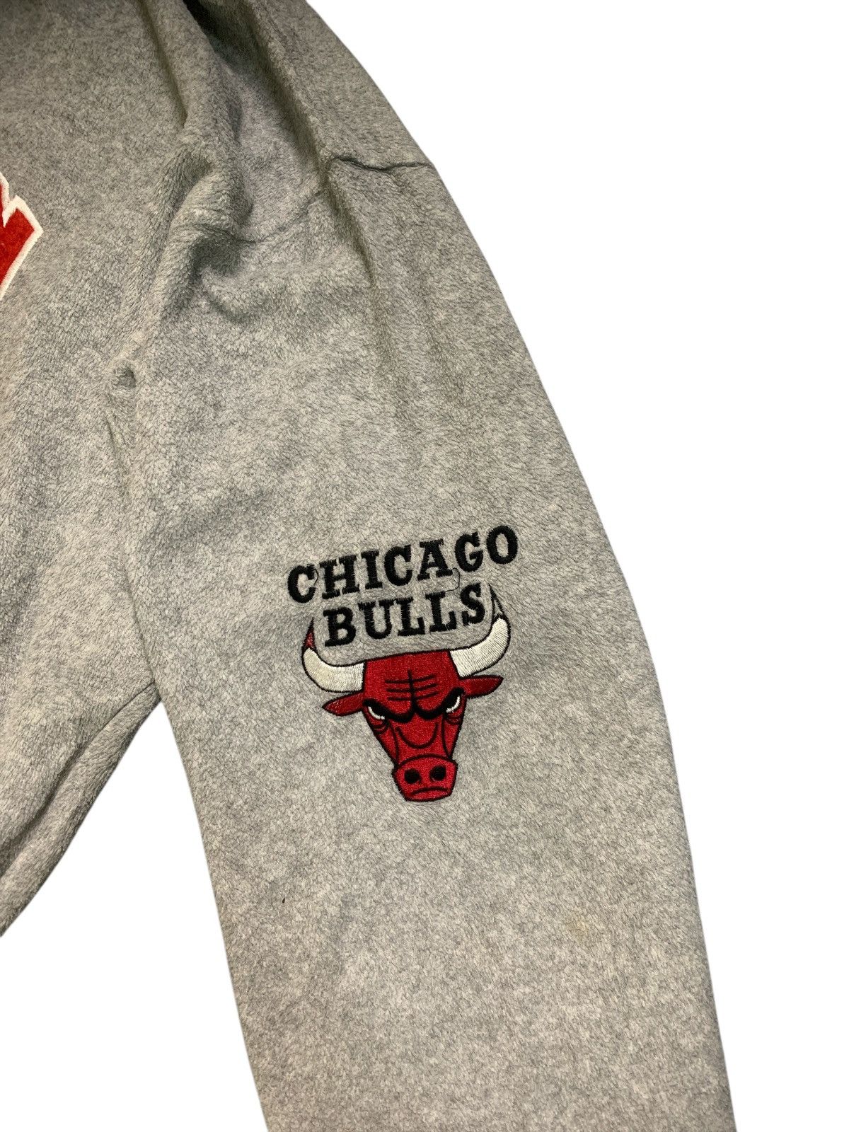 NBA Rare Design Vintage NBA Chicago Bulls Double Hoodie Sweater Size US L / EU 52-54 / 3 - 5 Thumbnail