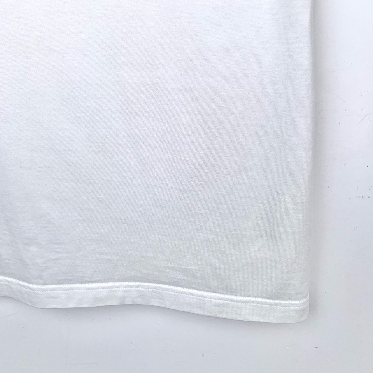 Burberry Burberry White Universal Passport Sleeveless Cotton T-Shirt Size US XS / EU 42 / 0 - 4 Thumbnail