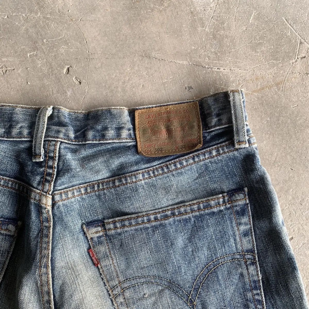 Levi's Vintage Clothing 💥DISTRESSED!Vtg Levi’s 502 Mudwash Jeans W32 L34 Denim Pants Size US 32 / EU 48 - 15 Thumbnail