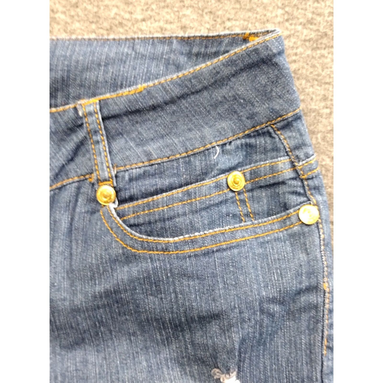 Vintage Unbranded Light Blue Cuffed Distressed Juniors Jeans Shorts 9 Women Small Casual Beach 9in Inseam Size 30" / US 8 / IT 44 - 6 Thumbnail