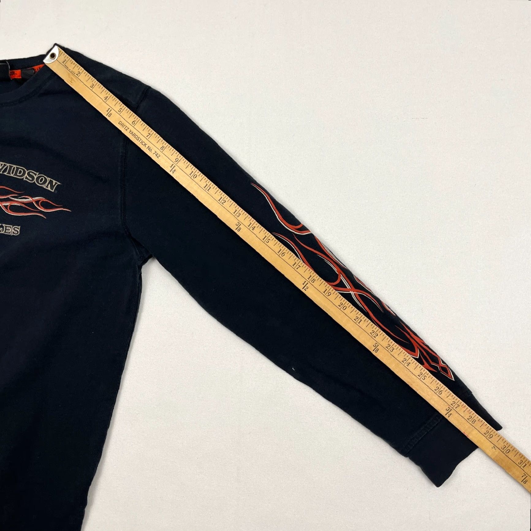 Harley Davidson VINTAGE Harley-Davidson Shirt Mens M Faded Black Fire Flames Biker Long Sleeve VTG Size US M / EU 48-50 / 2 - 7 Thumbnail