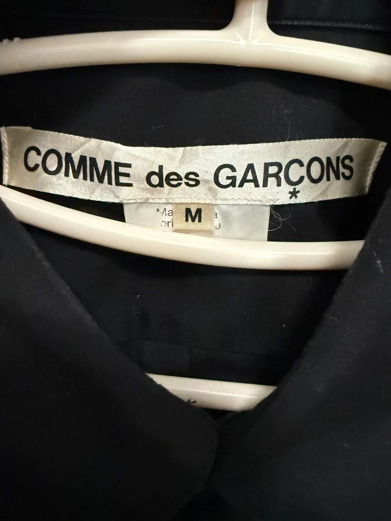 Comme des Garcons Comme Des Garcons Cutout Sleeve Shirt Size M / US 6-8 / IT 42-44 - 2 Thumbnail