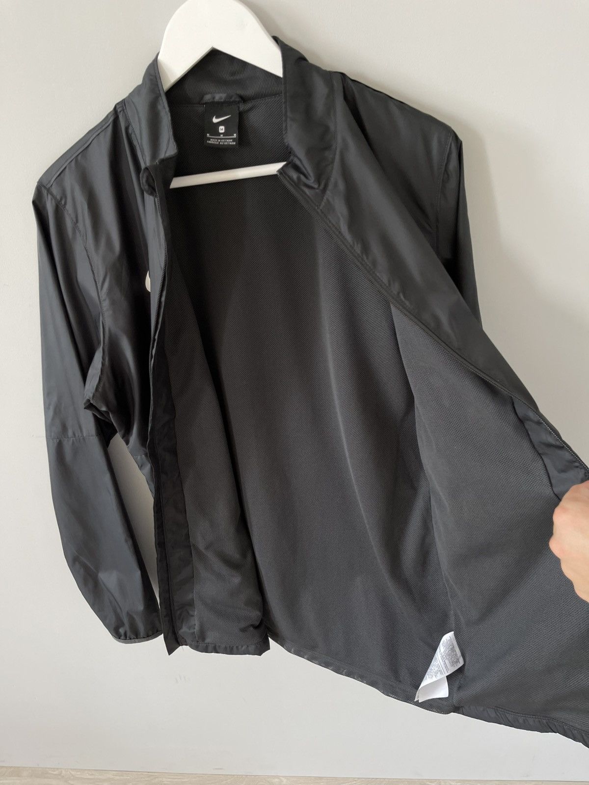 Nike Nike Light Windbreaker Zip Up Training Sports Park 20 Jacket Size US M / EU 48-50 / 2 - 12 Thumbnail