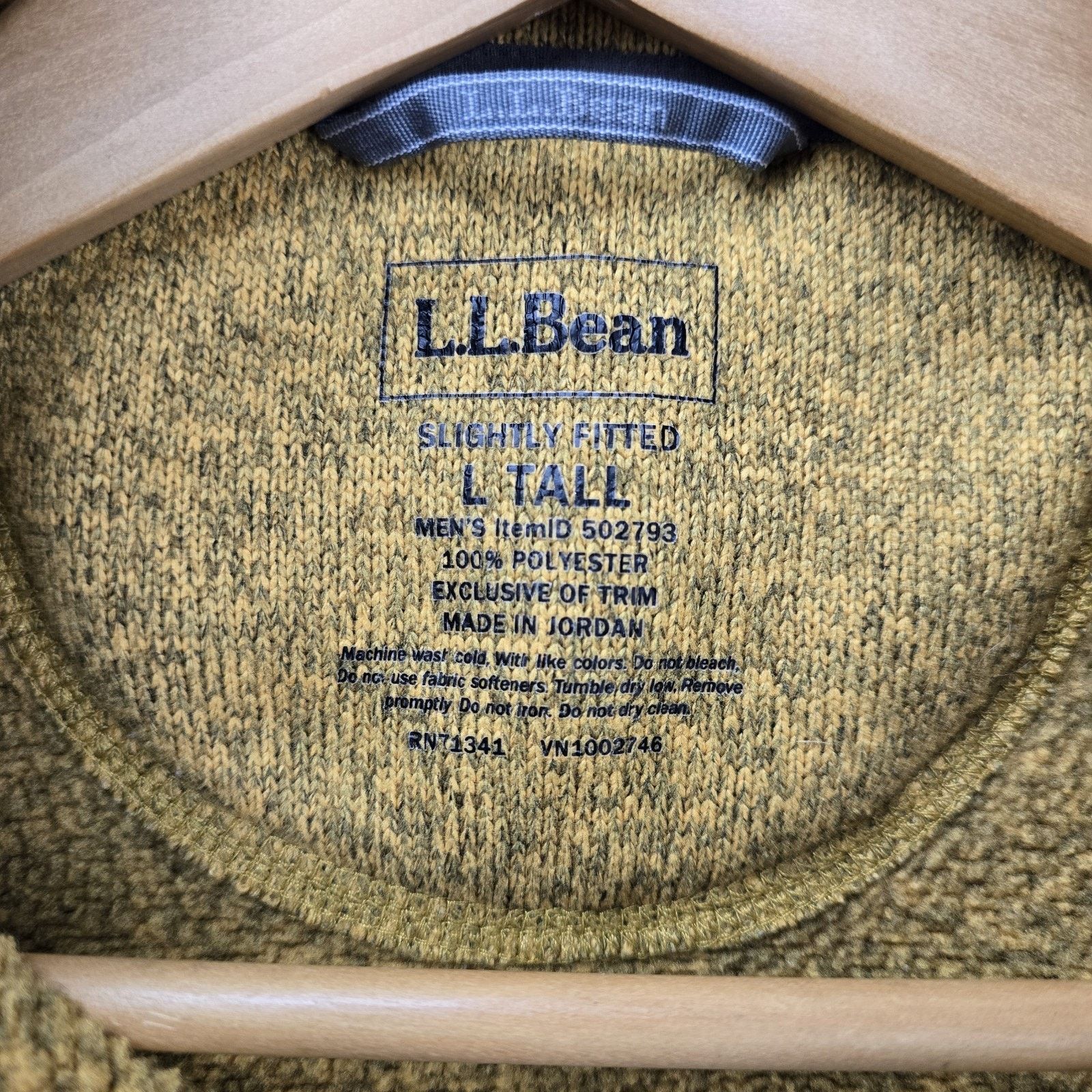 L.L. Bean LL Bean Sweater Fleece Large 1/4 Snap Slightly Fitted Size US L / EU 52-54 / 3 - 6 Thumbnail