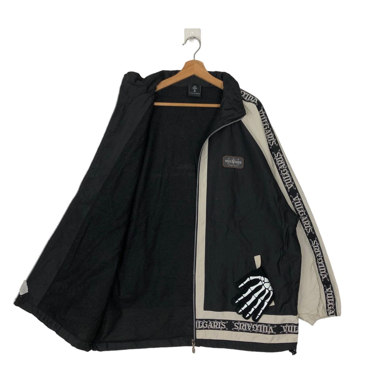 Japanese Brand VINTAGE VULGARIS SURVIVAL JACKET INSPIRE CHROME HEARTS Size US L / EU 52-54 / 3 - 8 Thumbnail
