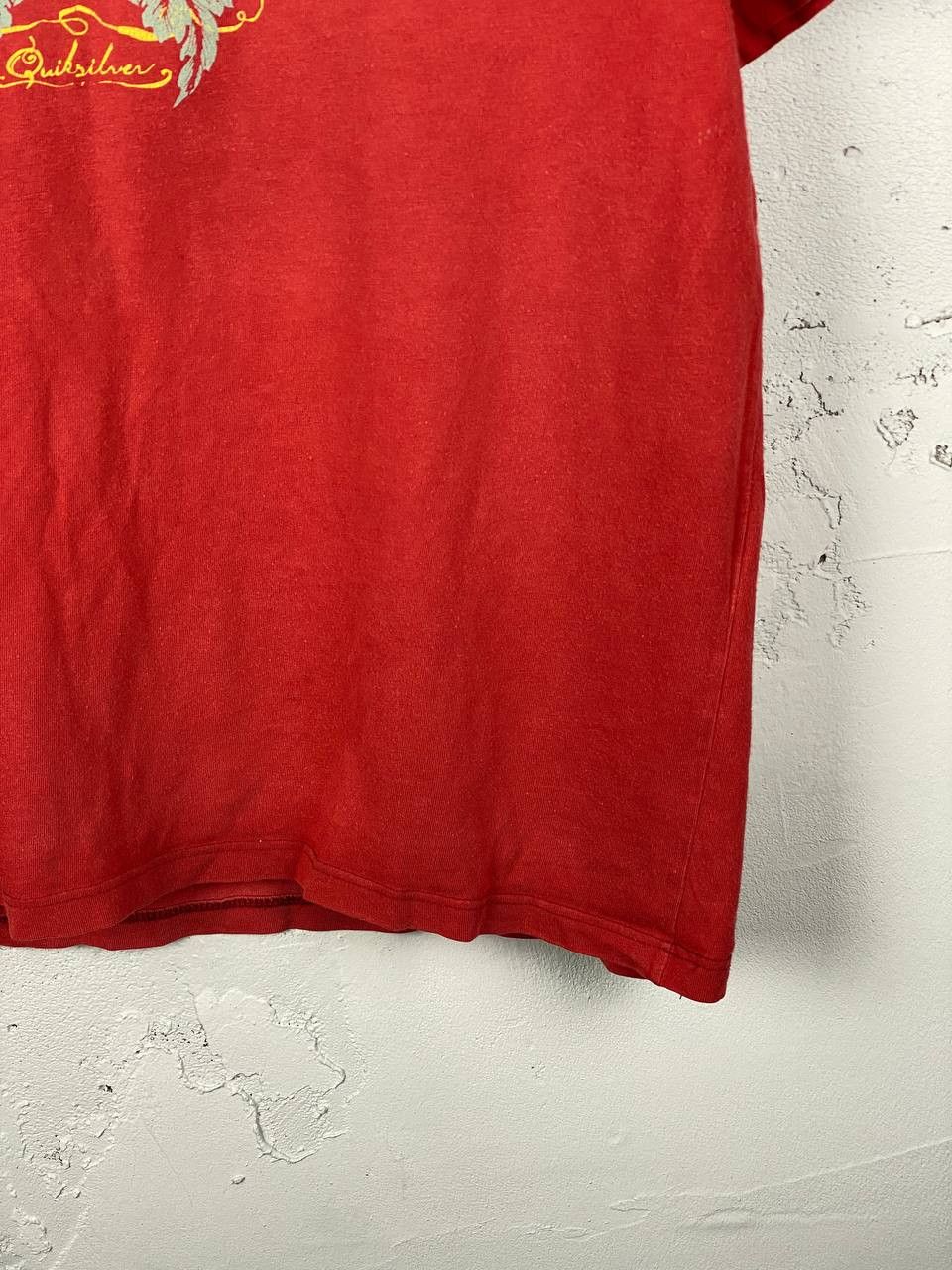 Quiksilver × Vintage Vintage Quiksilver T-Shirt Medium Surf Skateboard y2k Size US M / EU 48-50 / 2 - 4 Thumbnail