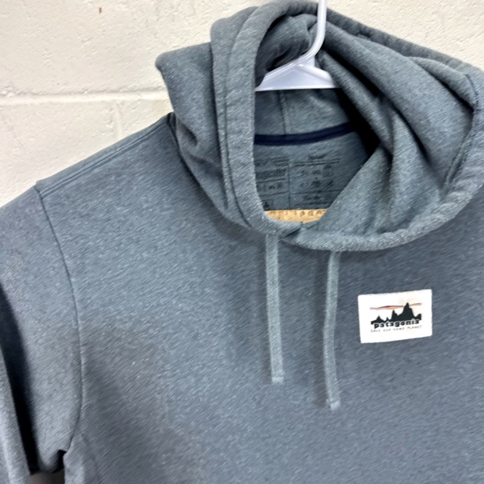 Patagonia Patagonia '73 Skyline Uprisal Hoodie Mens Medium Gray Logo Fleece Hooded Pullover Crew Neck Pocket Regular Seasonal Outdoor Nature Size M / US 6-8 / IT 42-44 - 3 Thumbnail