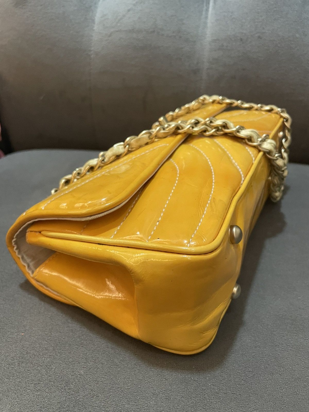 Chanel Authentic CHANEL timeless/ classique patent leather Size ONE SIZE - 11 Thumbnail