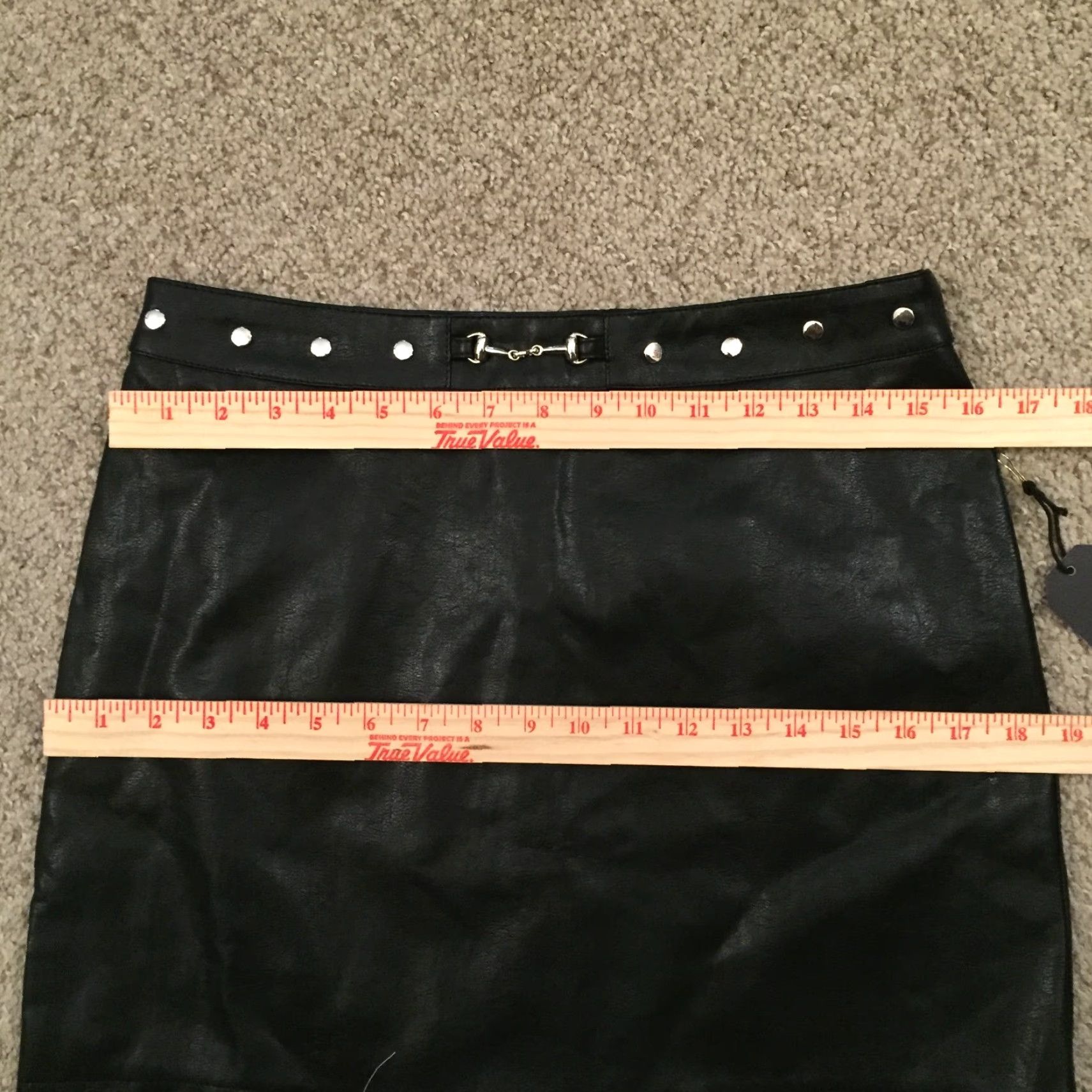 Forever 21 Forever 21 Skirt Short Lined Black Faux Leather A-Line 29 Women Size 29" - 3 Thumbnail