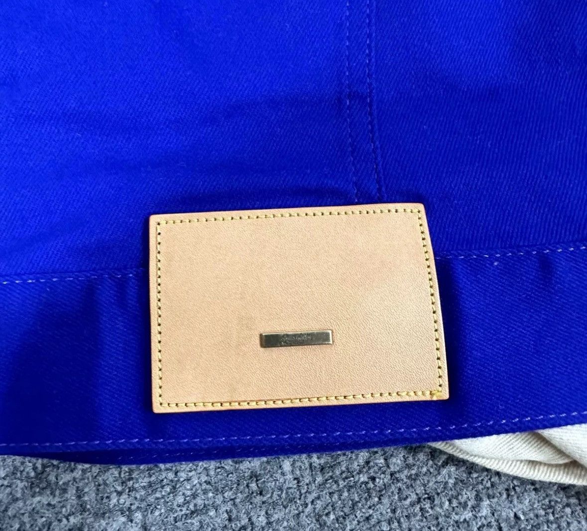 Louis Vuitton Louis Vuitton Lv electric blue denim jacket2412-Nextarrow Size US S / EU 44-46 / 1 - 4 Thumbnail