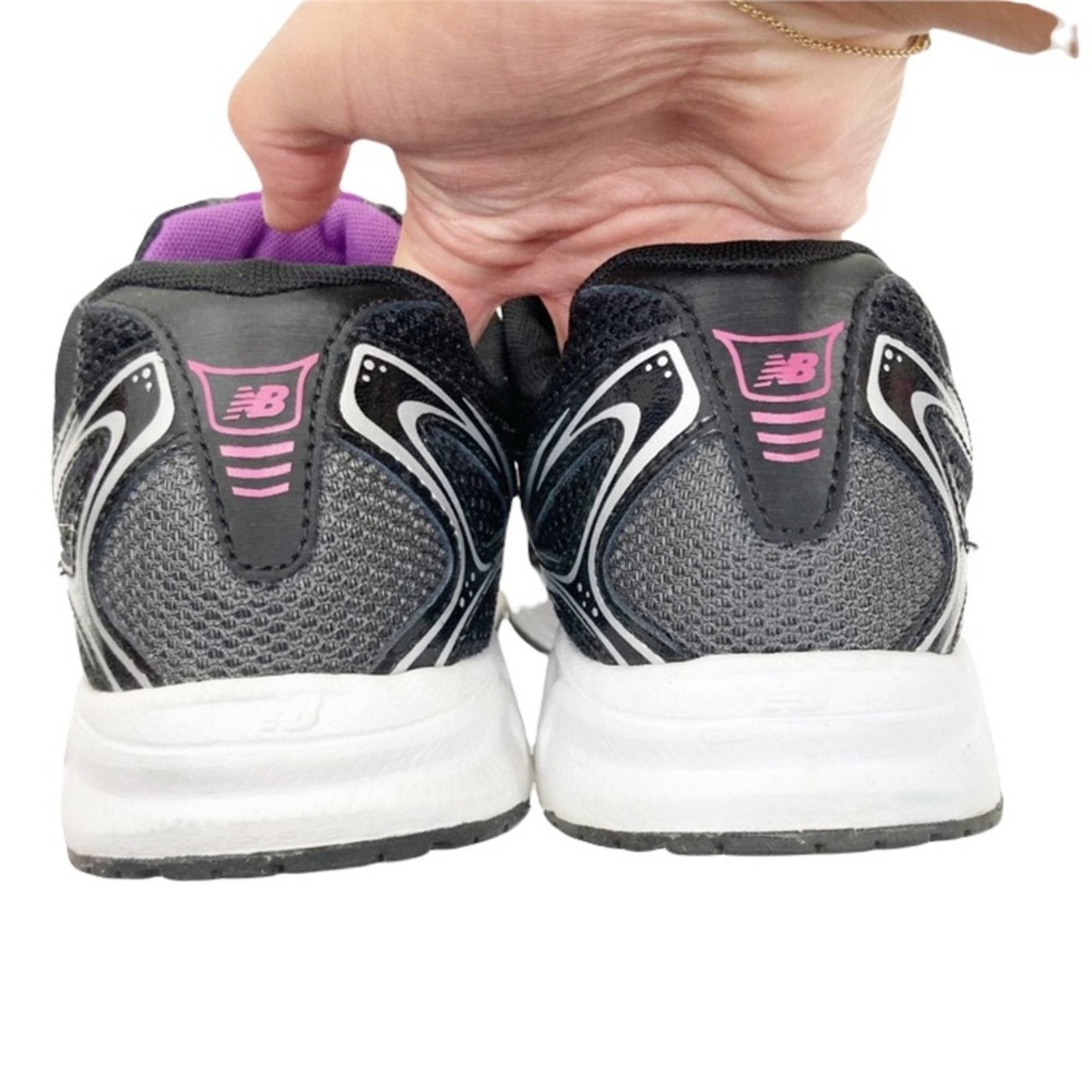 New Balance New Balance Running Course Black Purple Sneakers Sz 9.5 Size US 9.5 / IT 39.5 - 4 Thumbnail