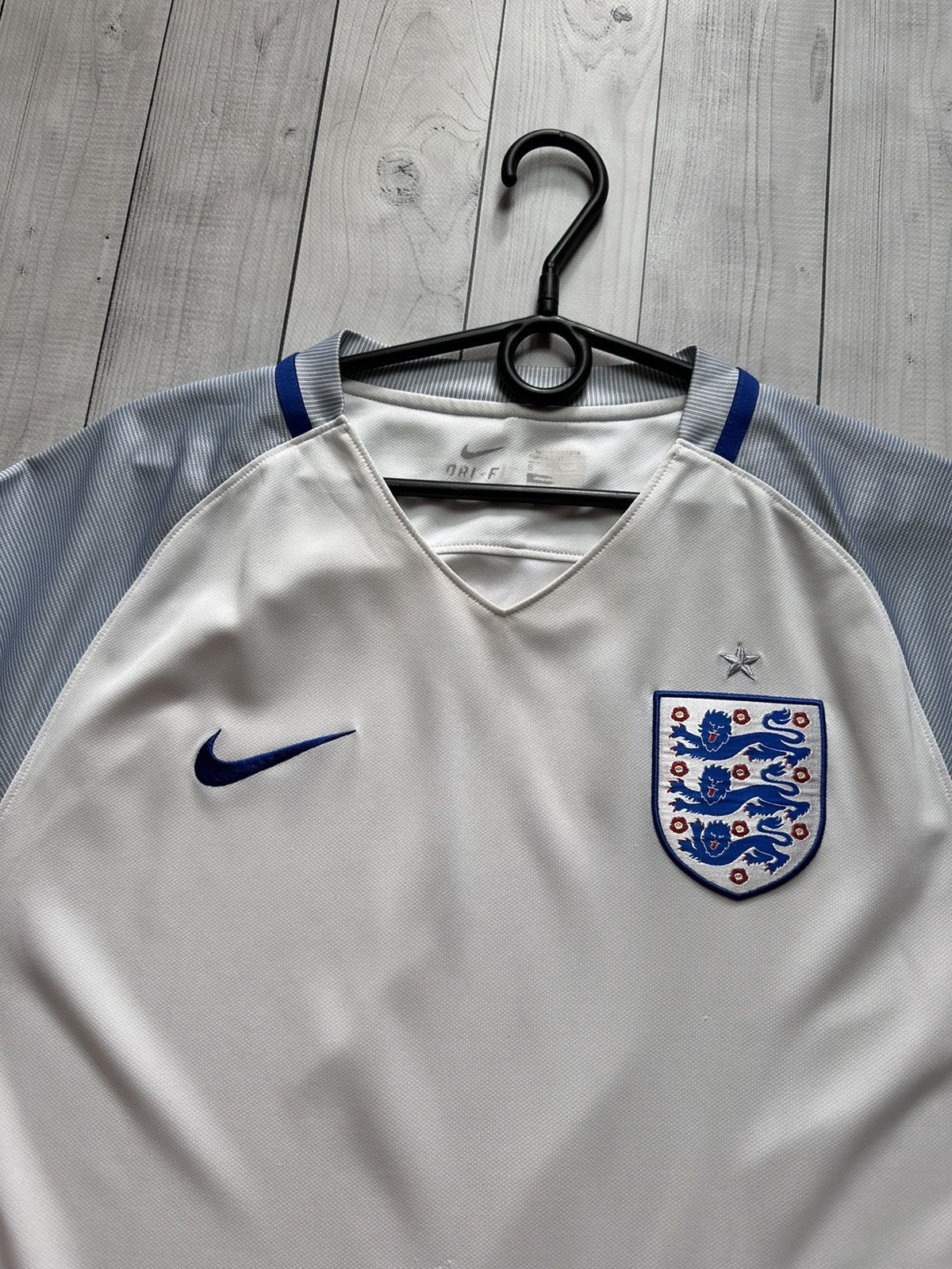 Nike × Vintage Vintage Nike England soccer jersey size XL Size US XL / EU 56 / 4 - 8 Thumbnail