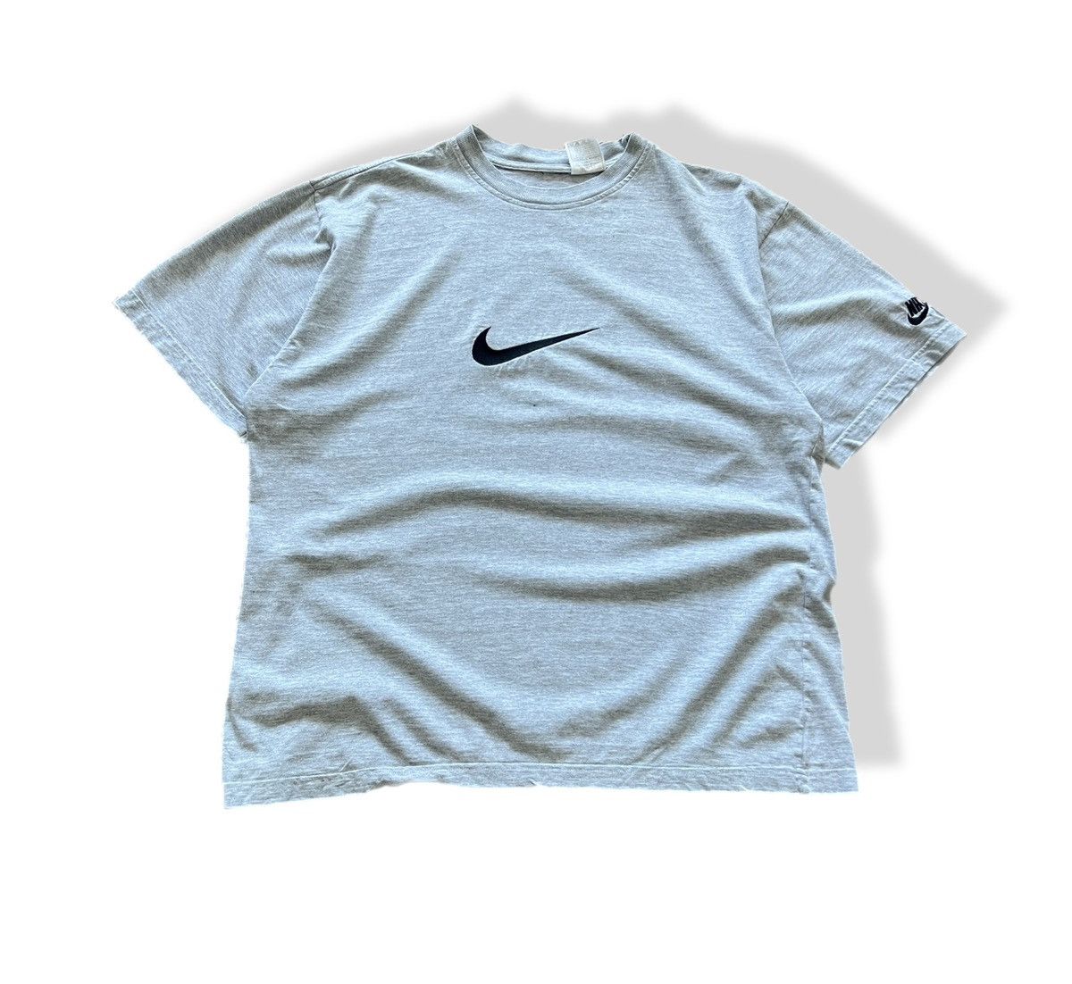 Nike Vintage Nike Tee T-Shirt Big Logo Swoosh Size US L / EU 52-54 / 3 - 1 Thumbnail