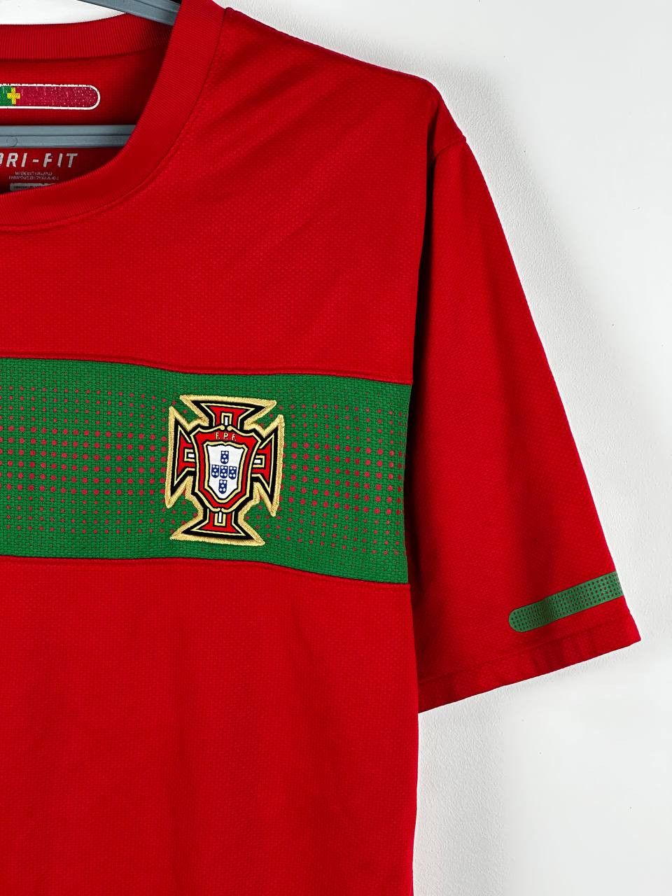 Nike × Vintage PORTUGAL 2010 2011 HOME FOOTBALL SHIRT SOCCER JERSEY NIKE Size US XL / EU 56 / 4 - 5 Thumbnail