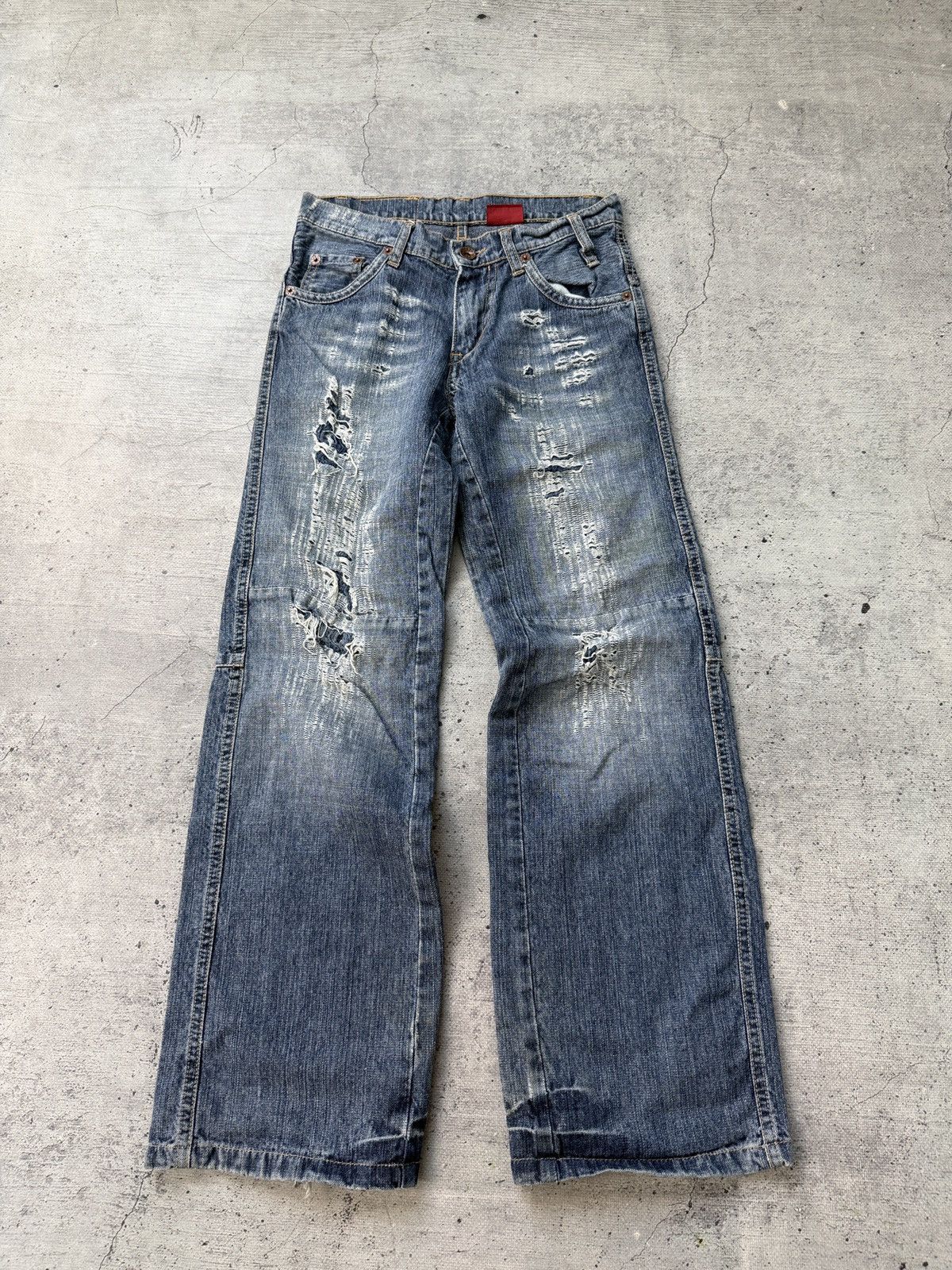 Levi's Y2K Skull Cross Bones Levi’s Engineered Jeans Grunge Size US 26 / EU 42 - 6 Thumbnail