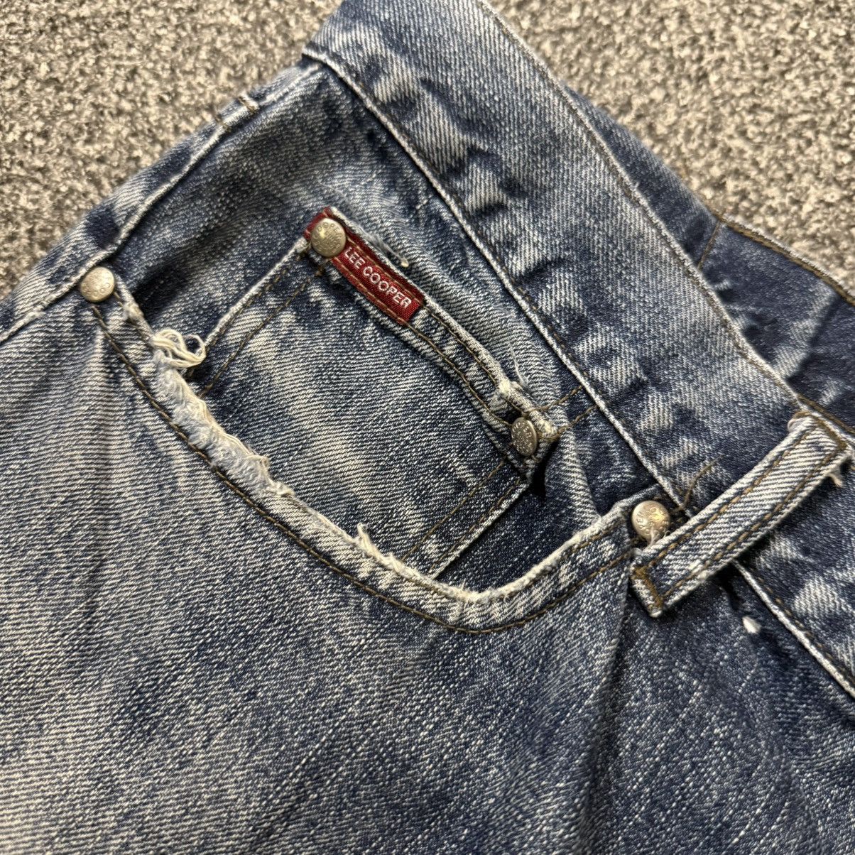 Seditionaries 1988 Casual Urban Lee Cooper Distressed WideLeg Denim Size US 36 / EU 52 - 10 Thumbnail