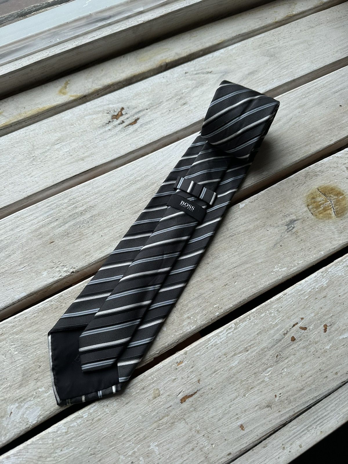 Designer × Hugo Boss 🚨RARE Hugo Boss Tie old money style Blue luxury monogram Size ONE SIZE - 1 Thumbnail