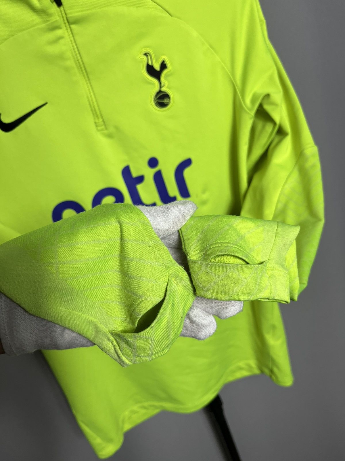 Nike Tottenham Hotspur 2022 2023 Dry Strike Dril Top Training Size US S / EU 44-46 / 1 - 9 Thumbnail