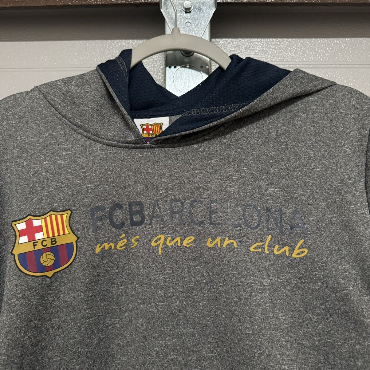 Vintage vintage y2k Barcelona Fc FCB Soccer Hoodie S Size US S / EU 44-46 / 1 - 3 Thumbnail