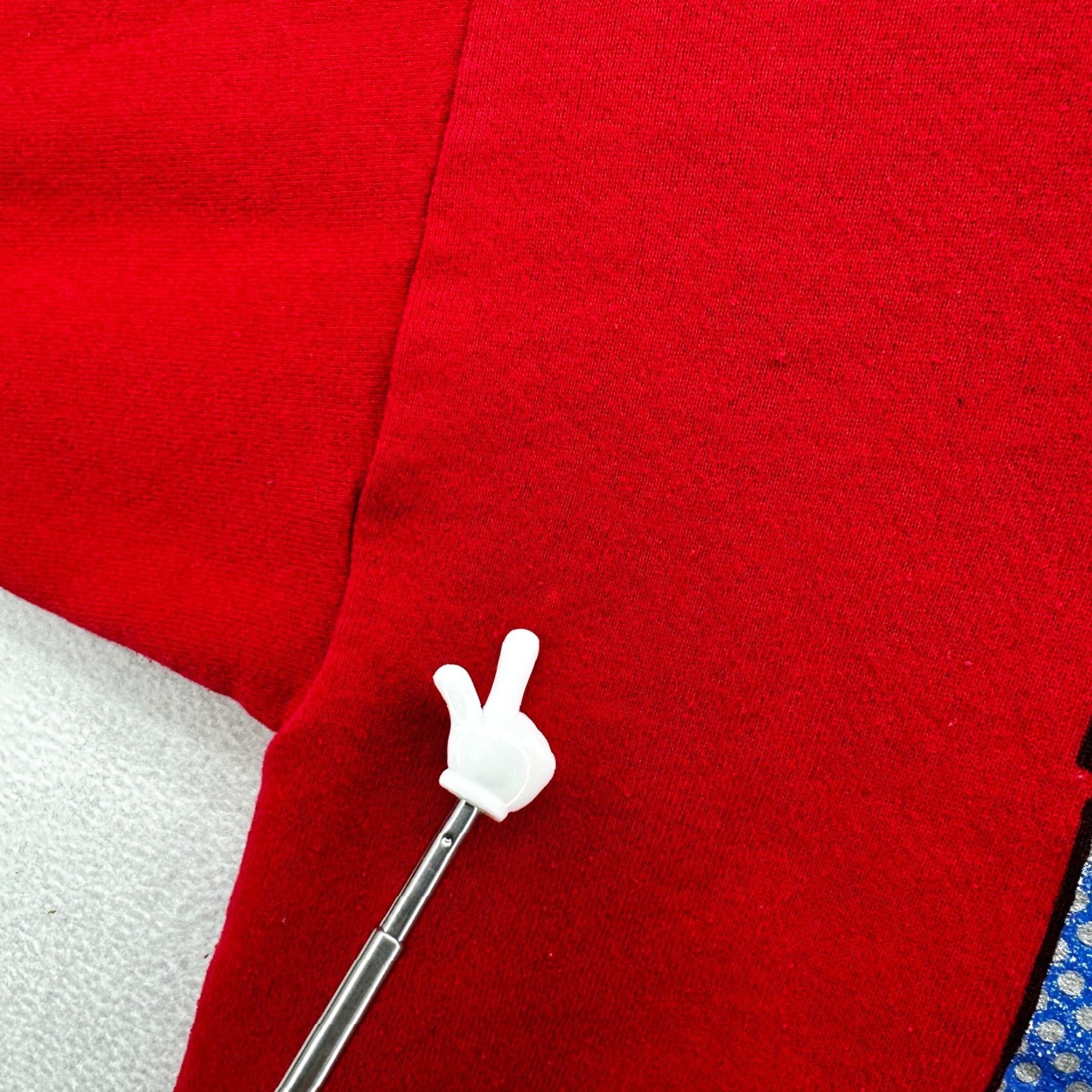 Disney Disney Mickey Unlimited Pullover Sweatshirt Red Men's M/L Crew Neck Sweatshirt Size US M / EU 48-50 / 2 - 7 Thumbnail