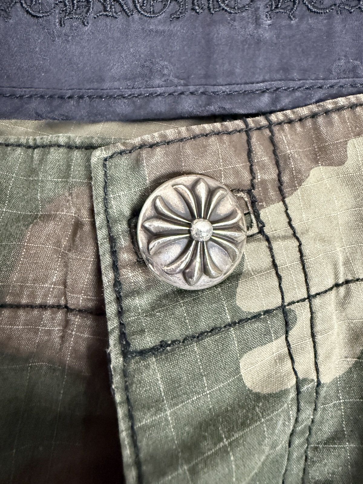 Chrome Hearts Chrome Hearts Leather Cross Patch Ripstop Camo Cargo Pants Size US 32 / EU 48 - 9 Thumbnail