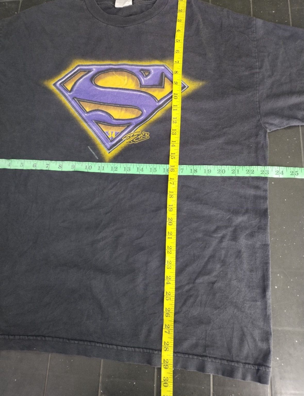 AAA Vintage 90s Shaquille “Shaq” O’Neal Superman Graphic Tee Size US XL / EU 56 / 4 - 8 Thumbnail