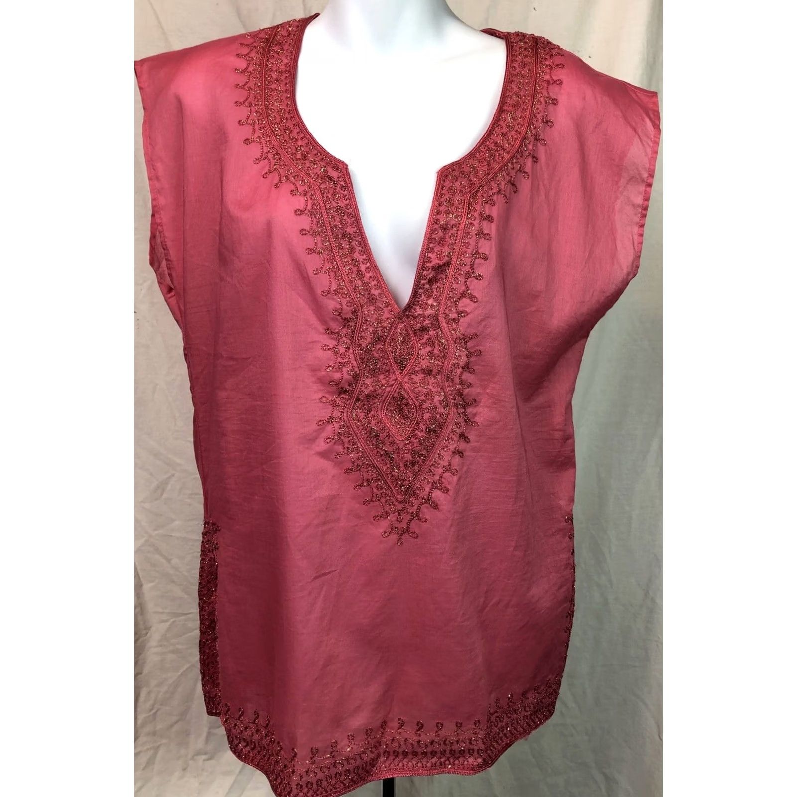Vintage VINTAGE New York and Company Blouse Shirt S Womens Mauve Pink Beaded Embroidered V-Neck Cap Sleeve Boho Fairy 90s Style Size S / US 4 / IT 40 - 5 Thumbnail