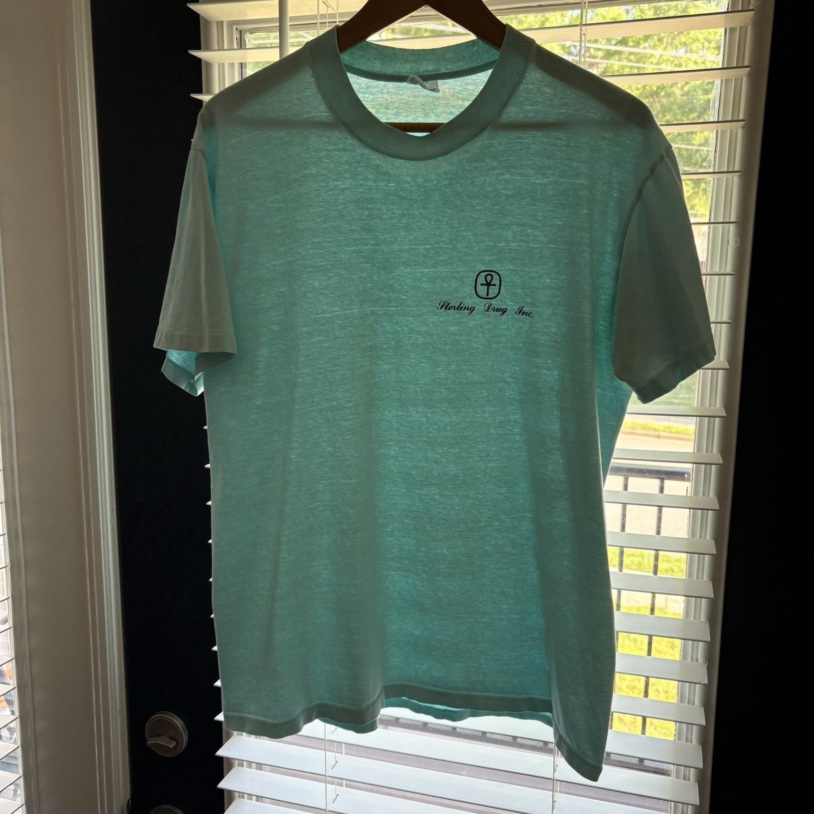 Vintage Vintage Sterling Drug Inc Pharmaceuticals T-Shirt Thin L Size US L / EU 52-54 / 3 - 1 Thumbnail