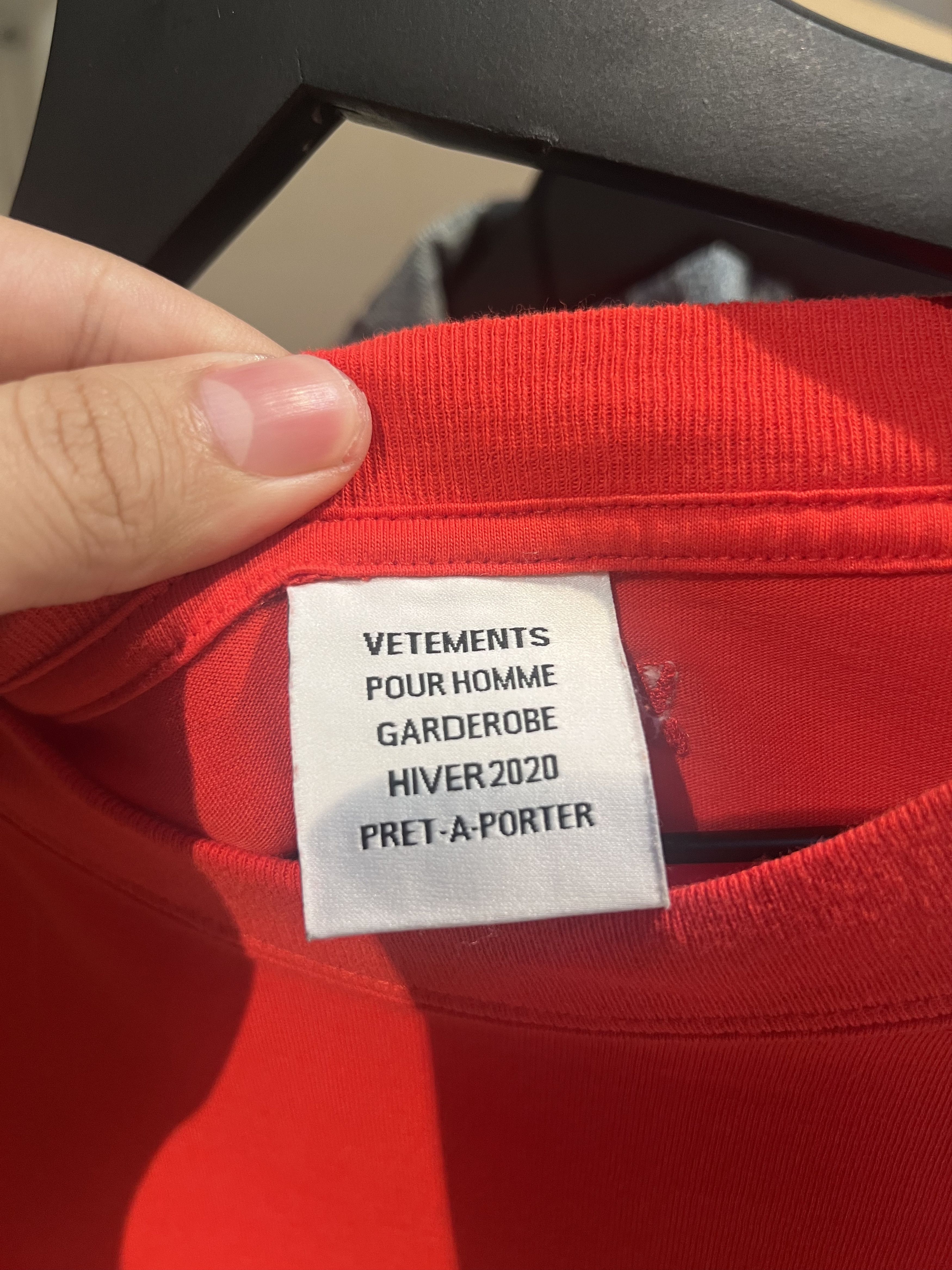 Vetements Vetements coke shirt Size US XL / EU 56 / 4 - 2 Thumbnail