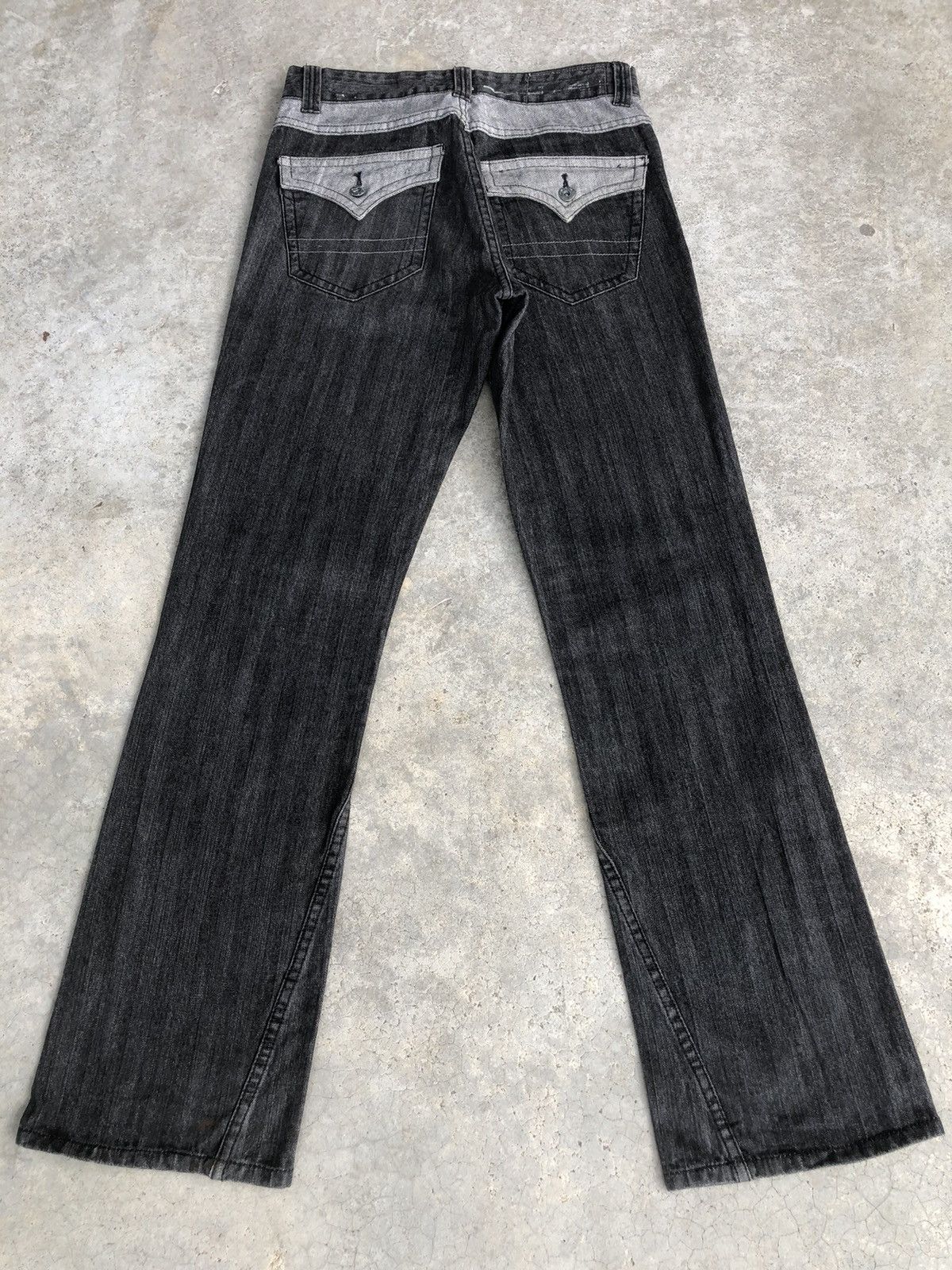 If Six Was Nine Japanese Jungle Storm Flared Jeans Size US 31 - 2 Thumbnail