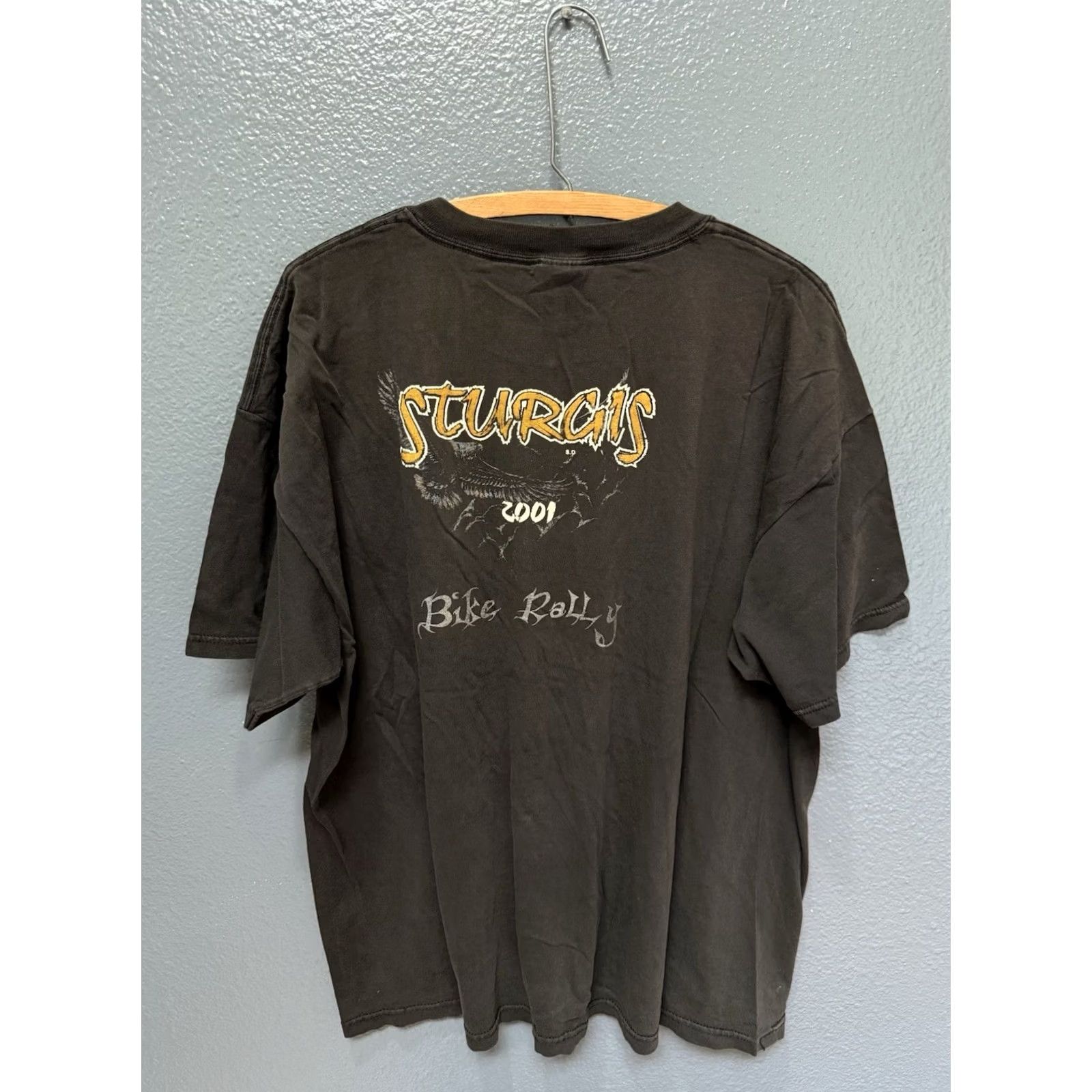 Vintage VINTAGE Sturgis Motorcycle Tee Shirt XL Black Mens Distressed 2001 Biker Week Size US XL / EU 56 / 4 - 5 Thumbnail