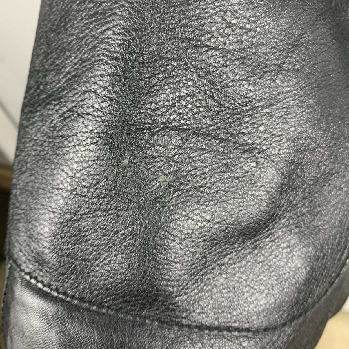 Gianfranco Ferre Vintage Gianfranco Ferre Black Leather Jacket Y2K Size 52 Size US L / EU 52-54 / 3 - 17 Thumbnail
